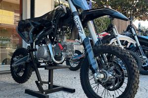 Pitbike modello rxf 125cc total blak