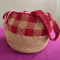 Borsa artigianale in rafia e cotone