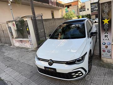 Volkswagen Golf 8 GTI 2.0 TSI 245 CV