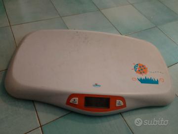 bilancia neonati 
