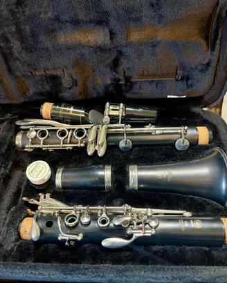 CLARINETTO YAMAHA YCL 250 (CON BOCCHINO YAMAHA 4C)