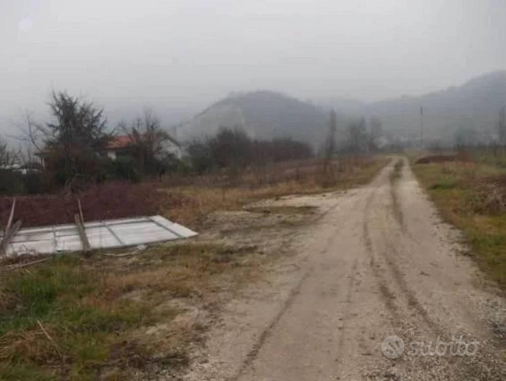 Immobile in asta di 4725 m² a Legnano - Vista 3