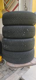 Pneumatici invernali Pirelli