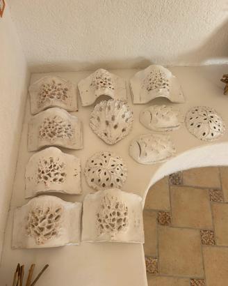 aplique decorativi in ceramica-  firmati