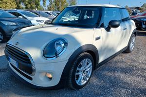 Mini Cooper 1.5 136cv Aut.