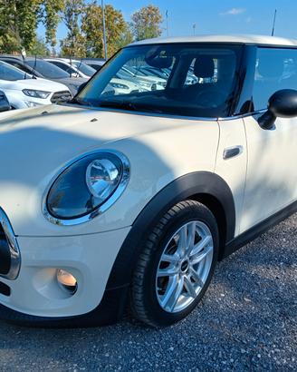 Mini Cooper 1.5 136cv Aut.