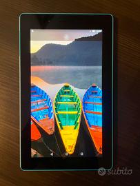 Lenovo TB3-710I Tablet con slot sim telefono