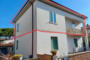 Villa bifamiliare via Torino 18, Marina di Cecina,