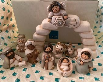 Mini presepe con brillantino e re magi Thun