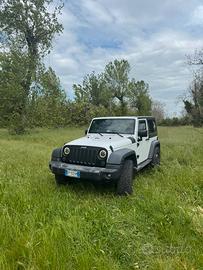 Jeep Wrangler Sport 3ª serie del 2013