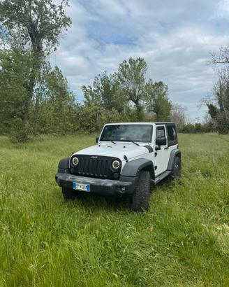 Jeep Wrangler Sport 3ª serie del 2013