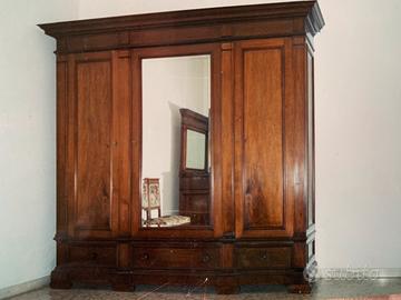 Armadio e cassettone anni 30
