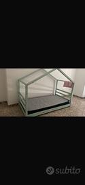 Lettino bambino stile montessori