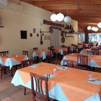Ristorante-pizzeria interno camping