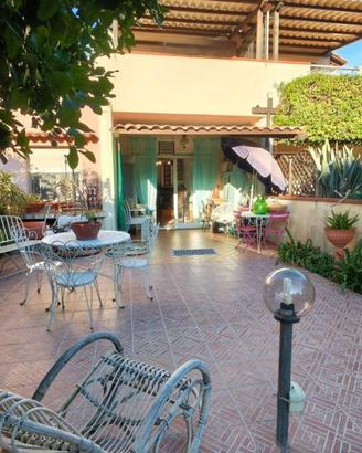 Villetta a schiera di 120 m² con 5 locali e box au