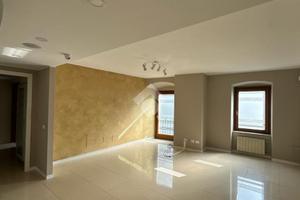 NEGOZIO A TRESCORE BALNEARIO