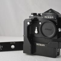 NIKON F EYE LEVEL BLACK NIPPON K. CON MOTORE F-36
