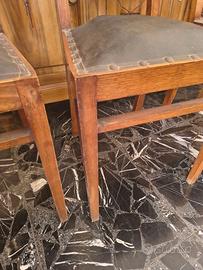 Sedie in legno massiccio