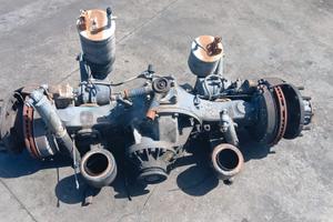 Ponte differenziale trattore stradale volvo 420