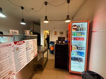 Attivita di Pizzeria con attrezzatura