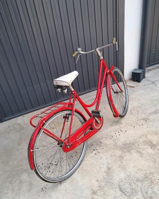 bicicletta da donna con freni a bacchetta 