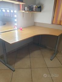 scrivania ikea