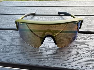 Occhiali sportivi Kayak