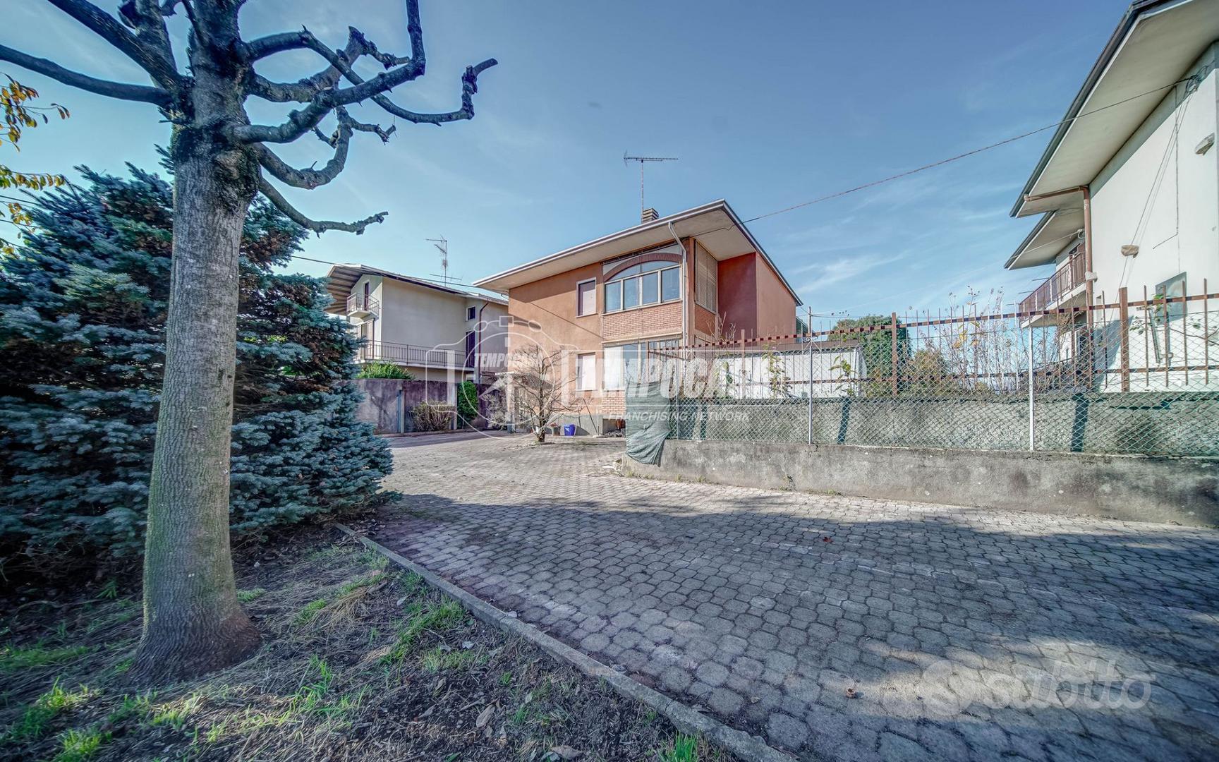 House in Borgomanero, Santa Croce di Borgomanero - Vista 2