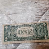 banconota da 1 dollaro. 