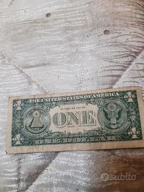 banconota da 1 dollaro. 