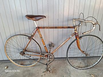 Bicicletta conservata primi '900