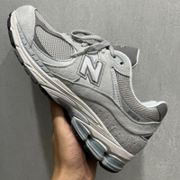 Scarpe da corsa alla moda New Balance EU42