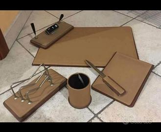 elegante set da scrivania