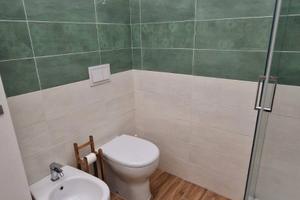 Via morosini stanza con bagno privato