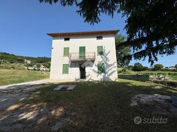 CASA INDIPENDENTE A GUBBIO