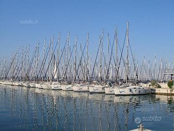 Charter italia croazia grecia