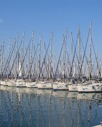 Charter italia croazia grecia
