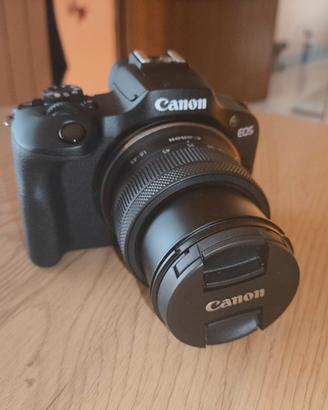 Canon EOS R100