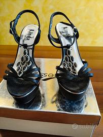 Scarpe décolleté molto eleganti