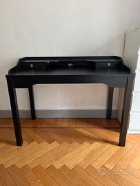 Scrivania Ikea nera 110x60x85