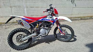 FANTIC XEF 125
