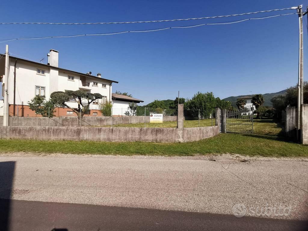 Terreno di 840 m² a Torreano - Vista 5
