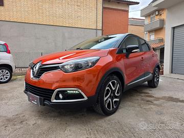 Renault Captur 1.5 dCi 90CV - CAMBIO AUTOMATICO