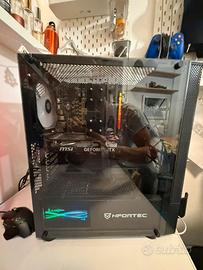PC Gaming Assemblato a Mano