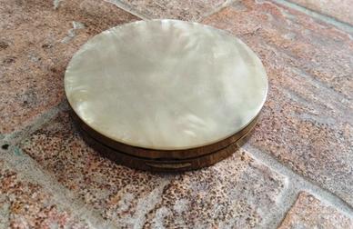 Portacipria in madreperla [vintage]