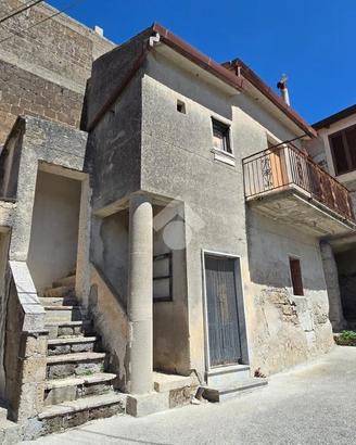 CASA INDIPENDENTE A SANT'AGATA DE' GOTI