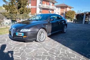 ALFA ROMEO GT 
