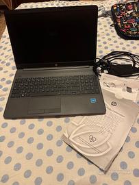 Notebook HP 250 G9 15.6" – Intel Celeron N4500 / 8