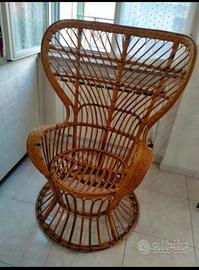 Poltrona in rattan e vimini  