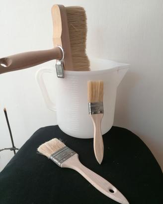 Kit Pittura e Fai da Te: Pennelli e Caraffa 